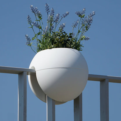 Modern flower pot | Bloomball 